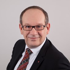 Profilbild von DGKP PhDr. Erich O. Gattner, MSc 