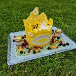 Bienenwaben-Torte anlässlich der Spendenübergabe