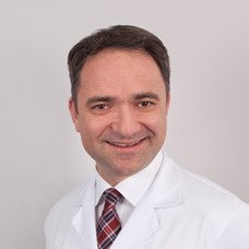 Profilbild von Prim. Univ.-Doz. Dr.  Andreas Shamiyeh 