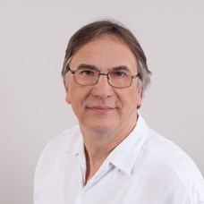 Profilbild von OA Dr. Michael Mandl 