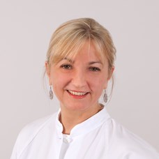 Profilbild von OÄ Dr.in Iris Scharnreitner 