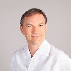 Profilbild von OA Dr. Gerhard Pfligl 