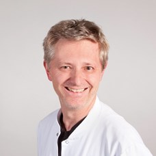 Profilbild von OA Dr. Christian Foff 