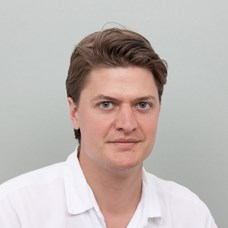 Profilbild von OA Dr.  Franz Dirisamer, FEBO 
