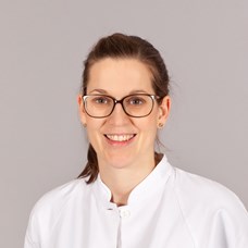 Profilbild von OÄ Dr.in Verena Jakob 