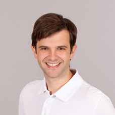 Profilbild von OA Dr. Lukas Kellermair 