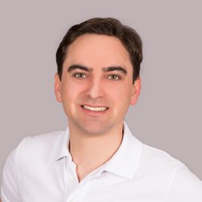 Profilbild von OA Dr.  Christian Asel 