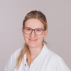Profilbild von Ass. Dr.in Vera Kirchmair 