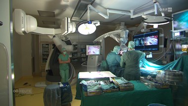 Eröffnung des neurochirurgischen Hybrid-OPs