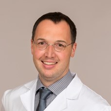 Profilbild von Univ.-Prof. Dr. Alexander R. Moschen, PhD 