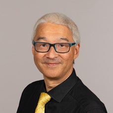 Profilbild von OA Dr. Anton Tan 