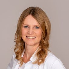 Profilbild von OÄ Dr.in Gudrun Piringer, MSc 